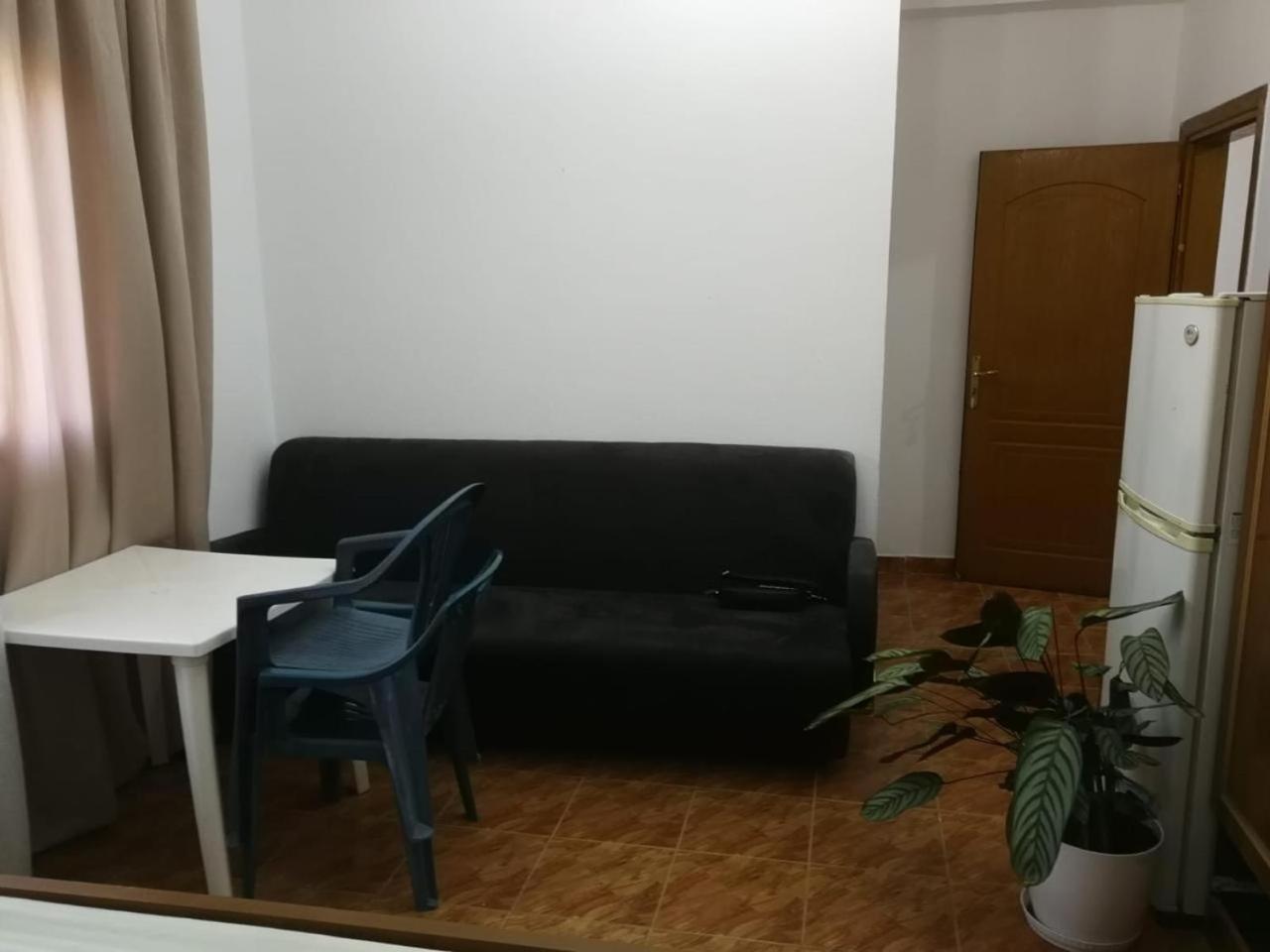 Melas Villa Durrës Esterno foto